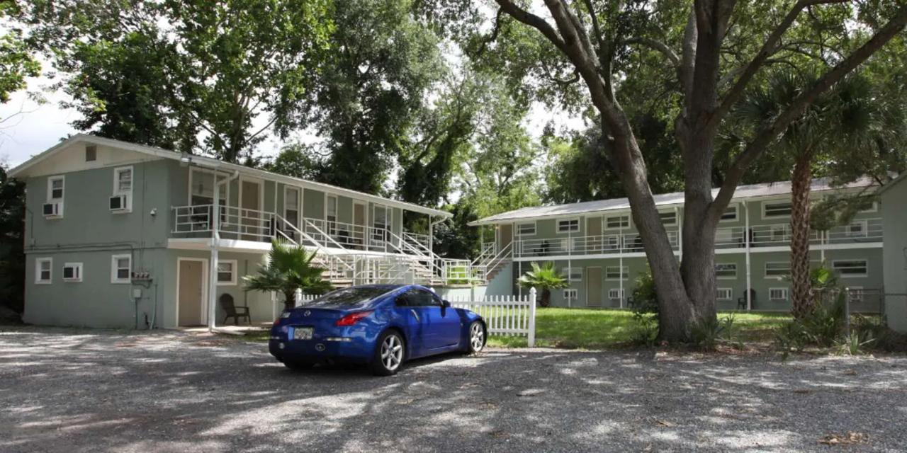 Park St. Apartments 3